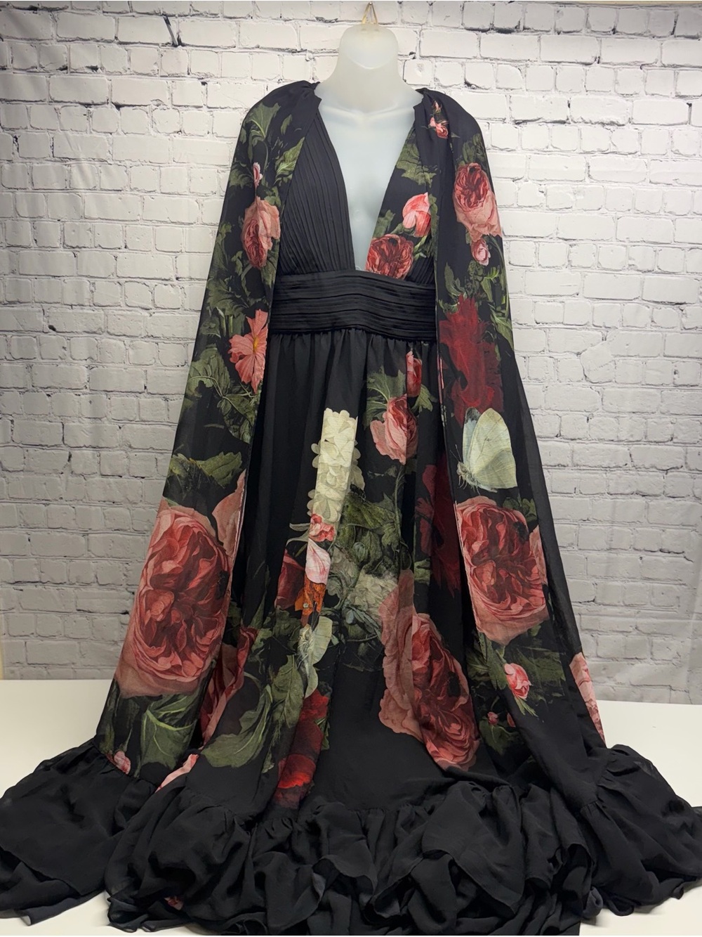 Alice + Olivia Black Maxi Dress royal  Floral Print cape back gown12 nwt - Picture 7 of 16